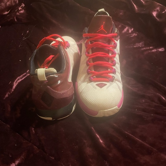 Jordan CP3 - Picture 2 of 3